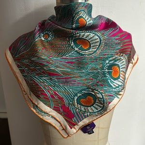 Stunning Liberty Hera print